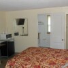Отель The Evergreen Motel, фото 4