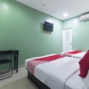Отель OYO 90296 Red Orange Hotel Port Klang, фото 5