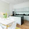 Отель Beautifully designed 3 bed apartment in Bayswater, фото 12