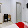 Отель OYO 92528 Nagoya House Syariah, фото 6