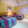 Отель Seven Mile Beach Resort & Club, фото 2