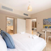 Отель Exotic 1BDR w Outdoor Terrace Pool & Beach Access, фото 6