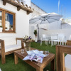 Отель Big House For 7 Pax With Private Terrace In The Center Galera Terrace, фото 12