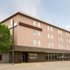 Отель Travelodge By Wyndham Conference Centre & Suites Whitecourt, фото 1