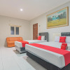 Отель RedDoorz Plus @ Bukit Cinta Street, фото 3