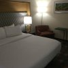 Отель Holiday Inn Spartanburg Northwest, an IHG Hotel, фото 29