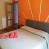 Отель Room in Guest Room - Orange Room in Apartment, фото 3