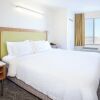 Отель SpringHill Suites Wichita East at Plazzio, фото 5