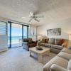 Отель Watch the Dolphins Play Beachfront Chadham-by-the-sea 318, фото 23