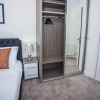Отель Premium Woolwich 2 Bed Apartment, фото 6