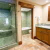 Отель Expansive Four Bedroom Suite at The Chateaux 4 Condo by Redawning, фото 8
