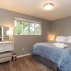 Отель Happy Day Express Lovely 3 Bd Renton Retreat!, фото 22