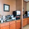 Отель Comfort Suites Granbury, фото 31
