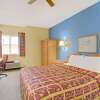 Отель Days Inn by Wyndham Lehi, фото 4