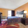 Отель Days Inn & Suites by Wyndham Tampa near Ybor City, фото 5