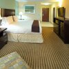 Отель Holiday Inn Express & Suites Carthage, an IHG Hotel, фото 2