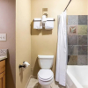 Отель Frontier by Avantstay Incredible Mtn Views & Hot Tub Gorgeous Breckenridge Home Close to Slopes, фото 5