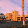 Отель SureStay Plus by Best Western Twentynine Palms Joshua Tree, фото 1
