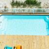 Отель Clear Skies by Oak Island Accommodations, фото 17