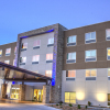 Отель Holiday Inn Express & Suites Spencer, an IHG Hotel, фото 1