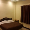 Отель Parinya's Apartment, фото 2