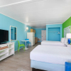 Отель Kokomo Suites, фото 7