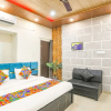 Отель Fabhotel Universal Stay Inn, фото 9