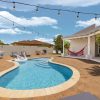 Отель Beautiful 3br2ba Amazing Location w Private Pool, фото 18