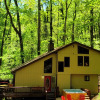 Отель Bear Creek Lodge and Cabins in Helen Ga - Pet Friendly, River on Property, Walking Distance to downt, фото 31