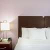 Отель La Quinta Inn & Suites by Wyndham New Cumberland-Harrisburg, фото 27