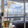 Отель Exquisite 2 Bedroom Beach City Views, фото 8