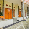 Отель OYO 3406 Pandu Prima Guest House Syariah, фото 14