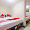 Отель Bukit Indah Hotel & Restaurant by OYO Rooms, фото 10
