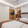 Отель Fabhotel Sg5 Inn Suites, фото 10