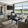 Отель Fairmont Gold at Fairmont Vancouver Airport, фото 10