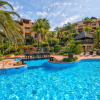 Отель Fuentesanta - Lux. Beach Penthouse in Estepona in Private Access to El Campanario Golf Club, фото 16