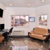 Отель Americas Best Value Inn & Suites El Monte, фото 2