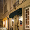 Отель Hôtel L de Lutèce - Notre-Dame в Париже