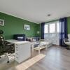 Отель Lively Green Apartment by Renters, фото 12