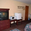 Отель Red Carpet Inn Montrose, фото 13