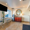 Отель Econo Lodge Phoenix North I-17, фото 25