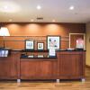Отель Hampton Inn & Suites Greeley, фото 2