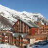Отель Large apartment with a view near the ski slope of Valloire, фото 17