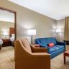 Отель Comfort Inn & Suites, фото 7