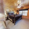 Отель A Rocky Top Rendezview 2 Bedroom Cabin by RedAwning в Уолленде