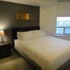 Отель Royal Stays Furnished Apartments - North York, фото 2