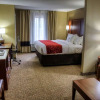 Отель Comfort Suites, фото 5