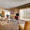 Отель Quality Inn & Suites, фото 7