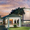 Отель Courtyard by Marriott Fort Lauderdale East/Lauderdale-by-the-Sea в Форт-Лодердейле