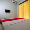 Отель RedDoorz @ Poppies Lane Two, фото 7